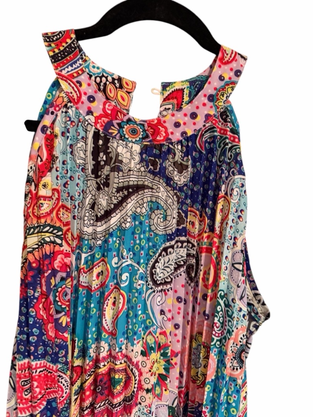 Multicolor Paisley Print Sleeveless Women's Dress. Plus size NWOT
